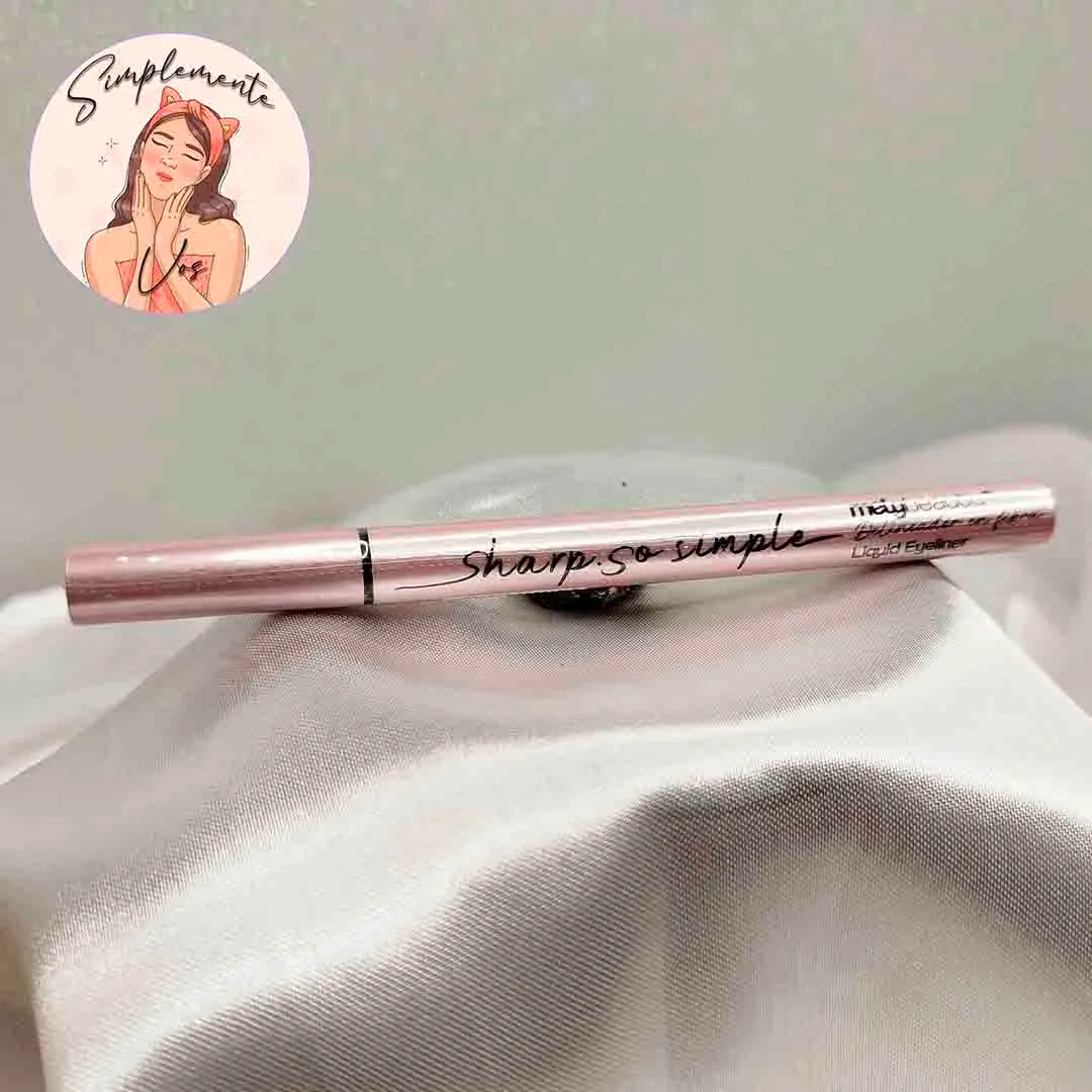 Sharp So Simple Liquid Eyeliner